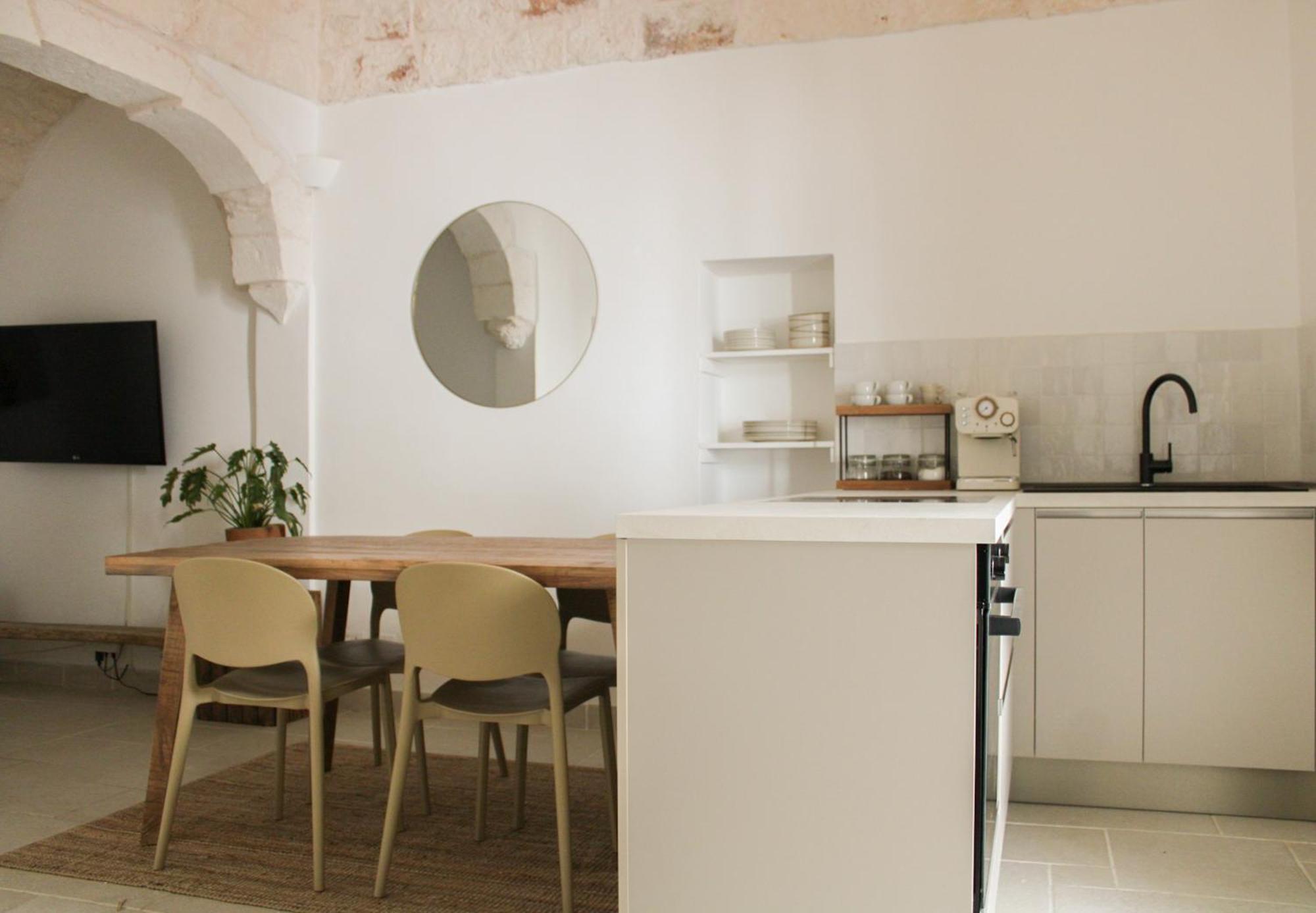 Maja Ostuni Centro - Luxury Apartment Exteriör bild